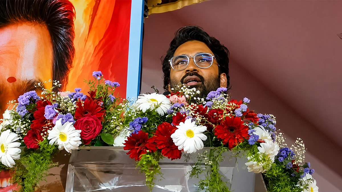dhanush-1