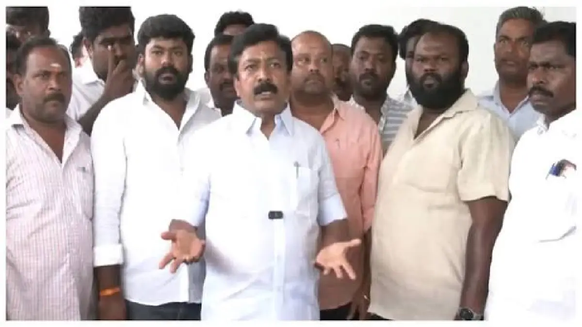 cv shanmugam vs edappadi