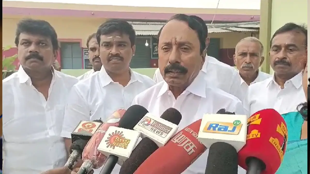 Sengottaiyan in the Legislative Assembly