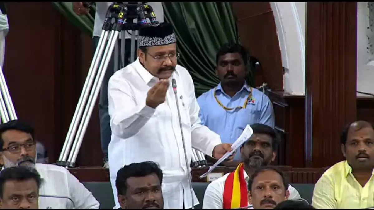 Mustafa's microphone turned off